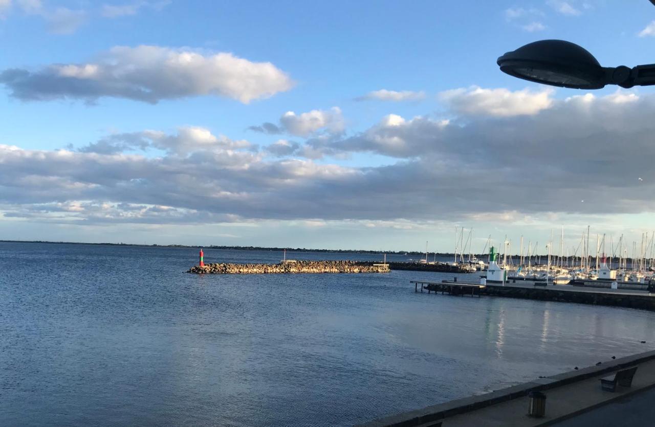 شقة Port Rive Gauche Roseliere مارسيلان المظهر الخارجي الصورة